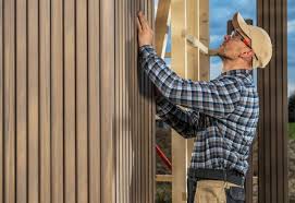 Best Brick Veneer Siding  in Oak Ridge, FL